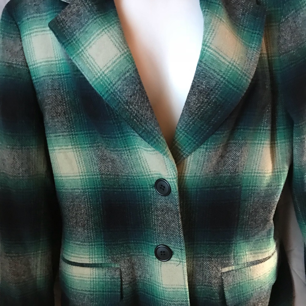 Jacket - Picture 2 of 6